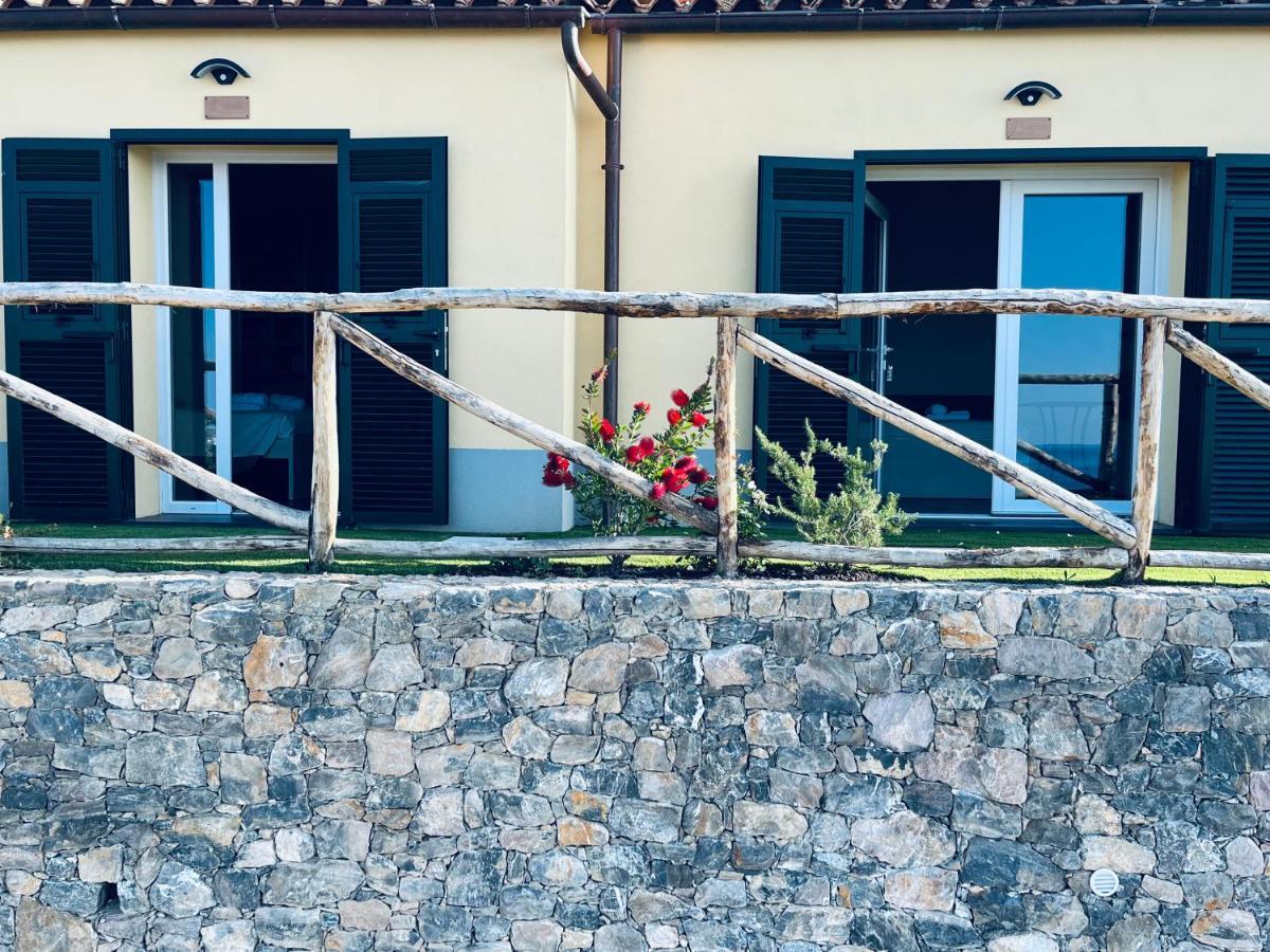 Hotel Eufonia Del Mare Finale Ligure Exterior foto